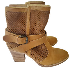 Brown Bootie Suede Leather 8 Aquatalia by Marvin K Fawn All Season